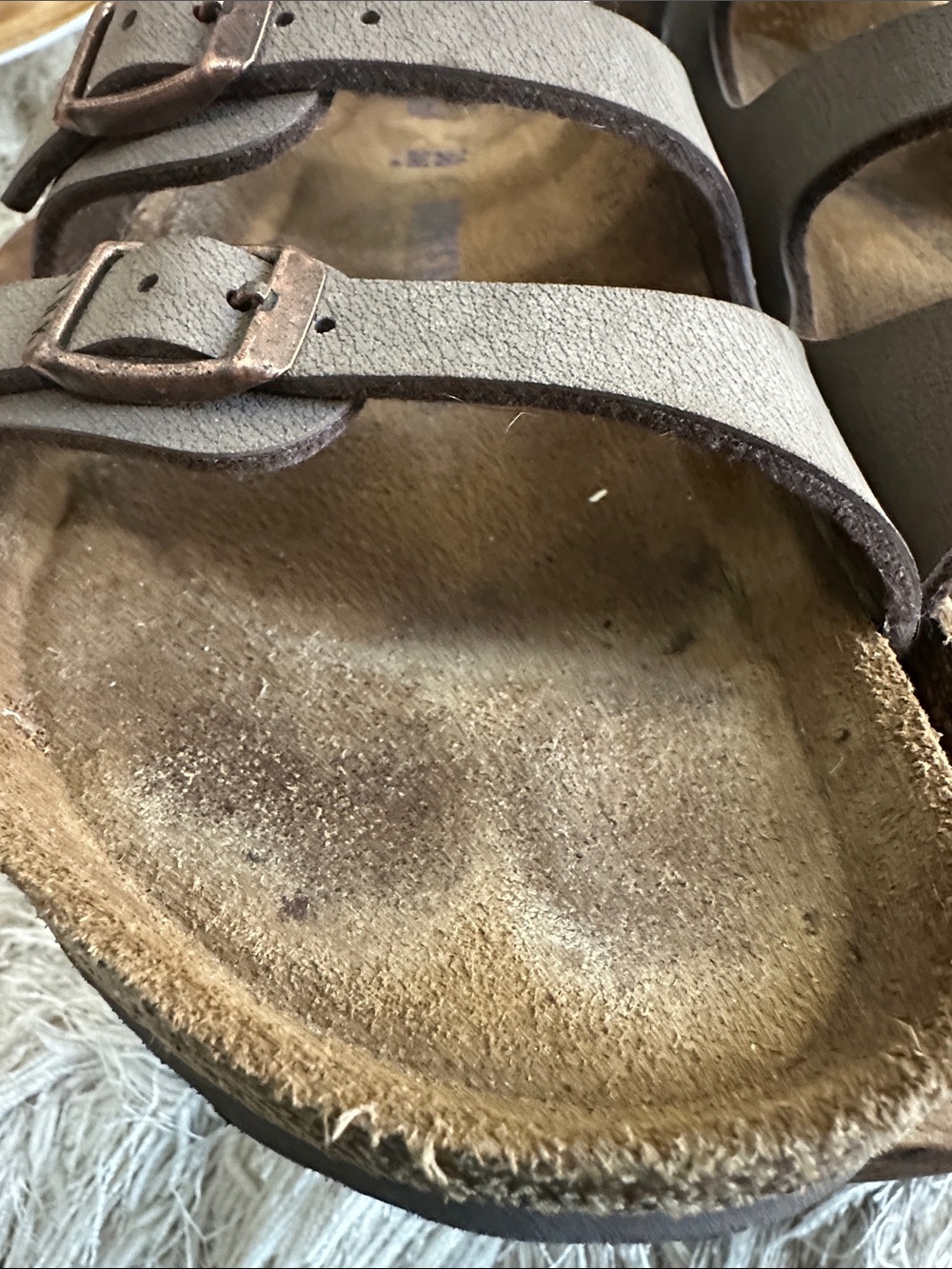 BIRKENSTOCK Florida Slide Sandals Three
Strap Size 38 (7-7.5) Synthetic Upper - Picture 15 of 17